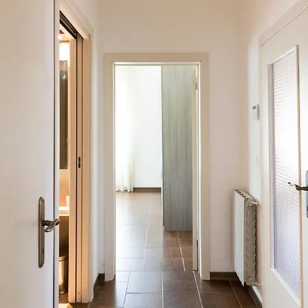 Altido 2 Bed With Beautiful Garden In Dei Marmi Villa Forte dei Marmi